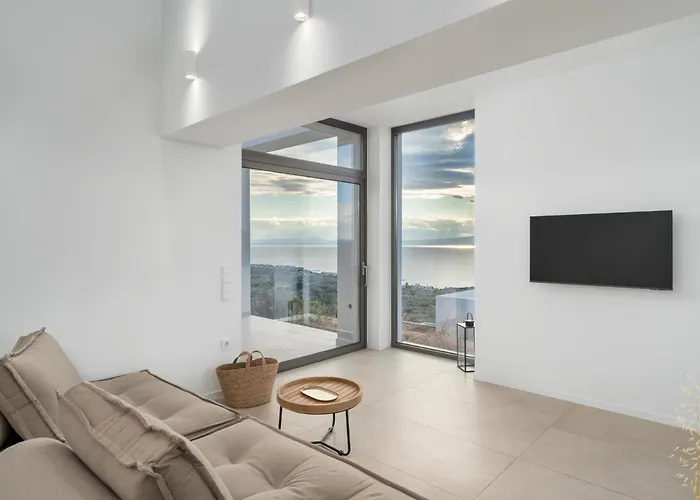 Aliki By Vintage Travel *