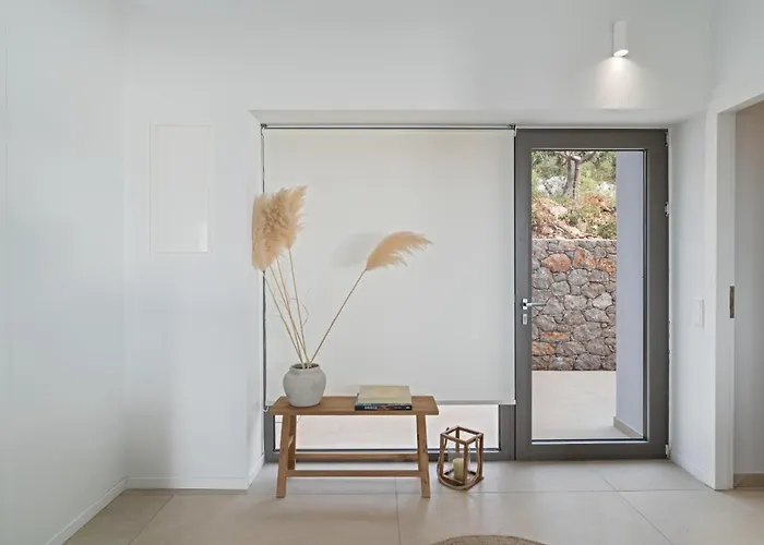 Aliki By Vintage Travel *