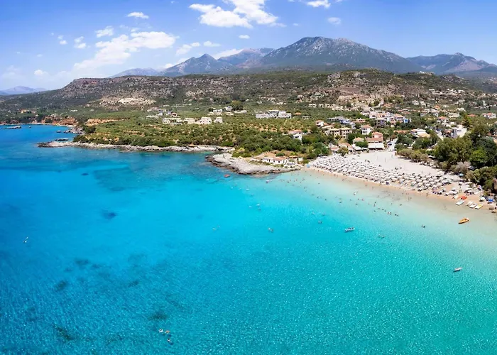 Villa Aliki By Vintage Travel *